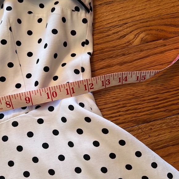 Adorable Dress-Small- White with Black Polka Dots & Bow-Great Preowned Condition - Picture 12 of 14
